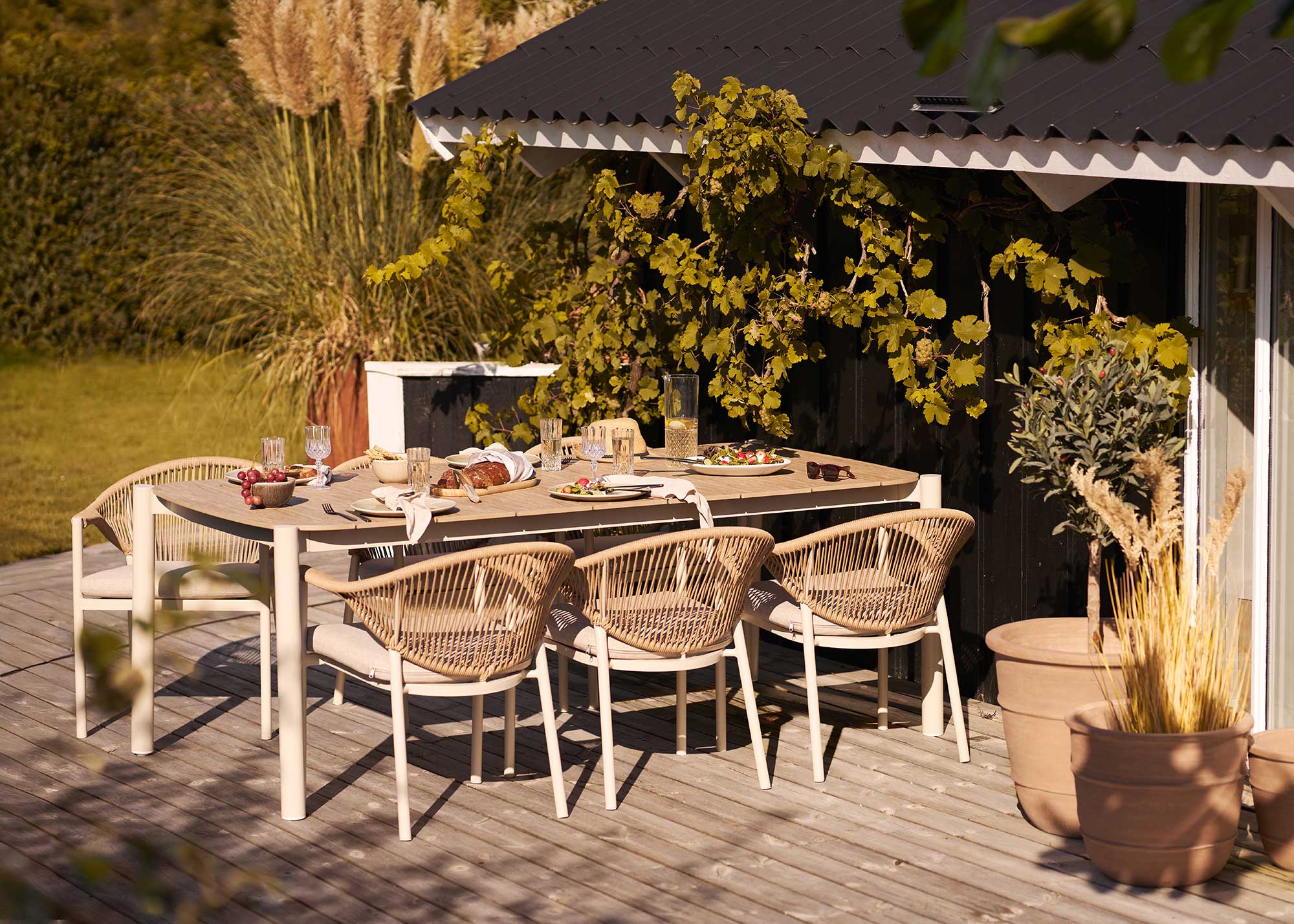 Tuintafel Abela L