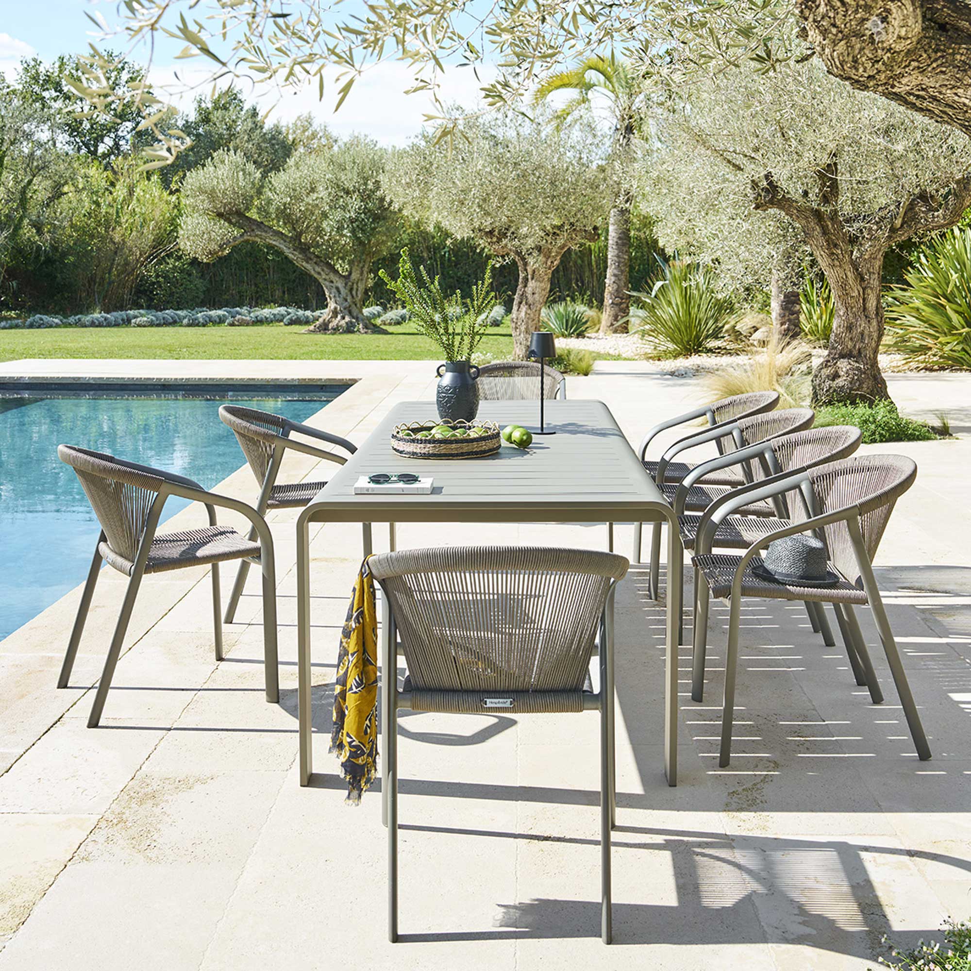 Tuintafel Domilly